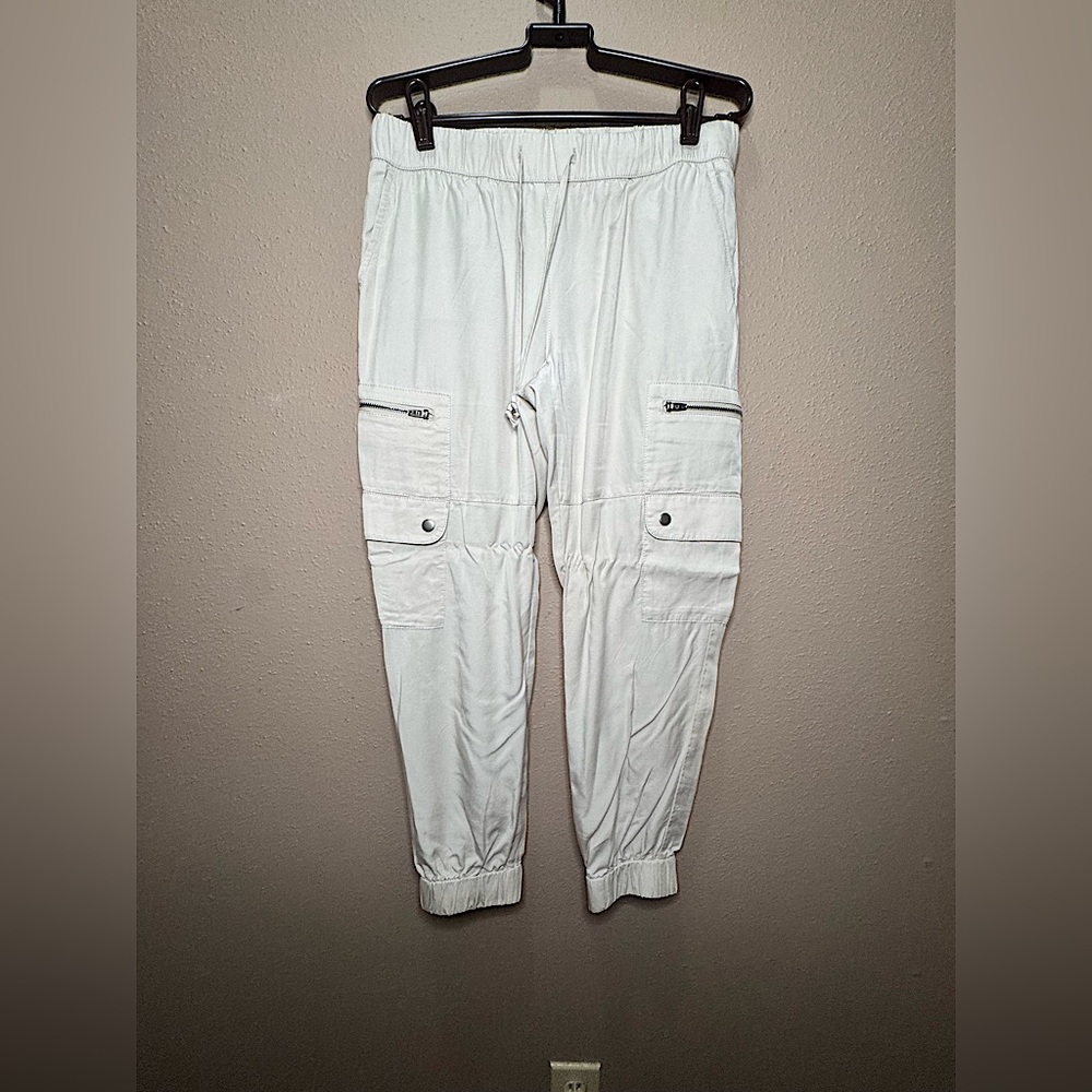 Banana Republic Factory White Cropped Pants